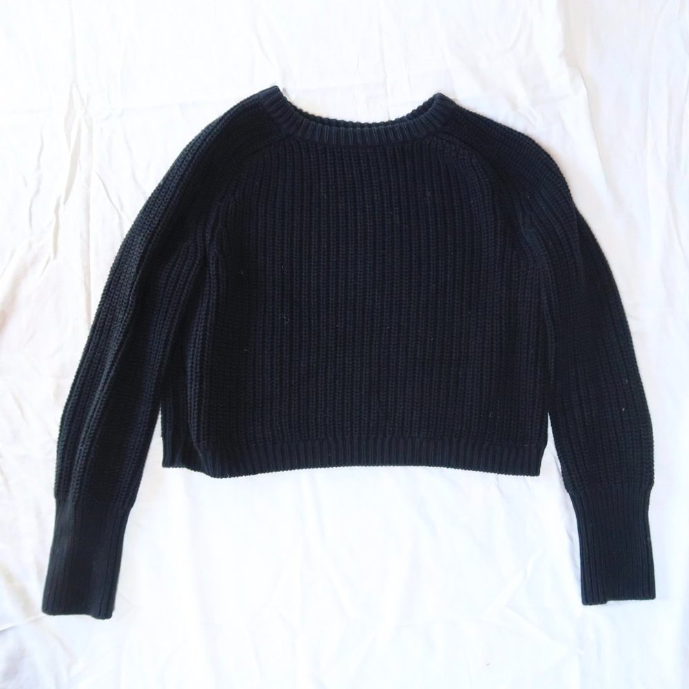 Black Knit Cropped Sweater XS